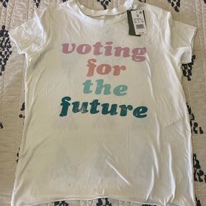 Womens short sleeve shirt